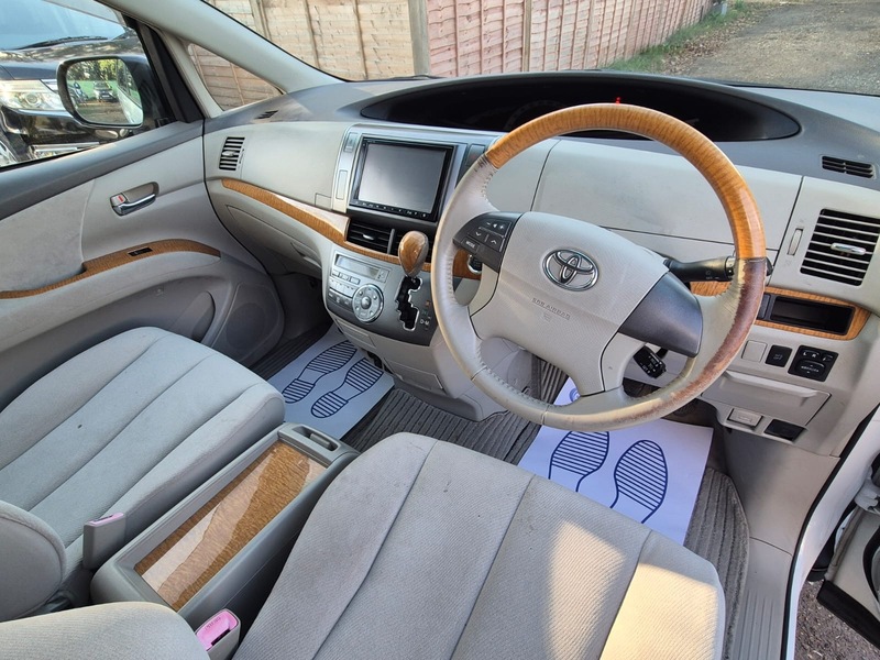 Used Toyota Estima 2011 for sale - 76798931: Photo 13