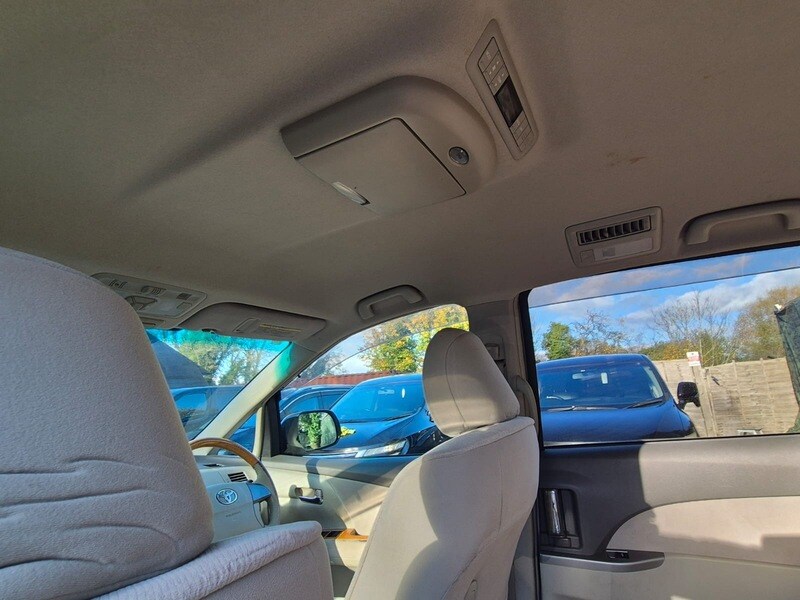 Used Toyota Estima 2011 for sale - 76798931: Photo 18