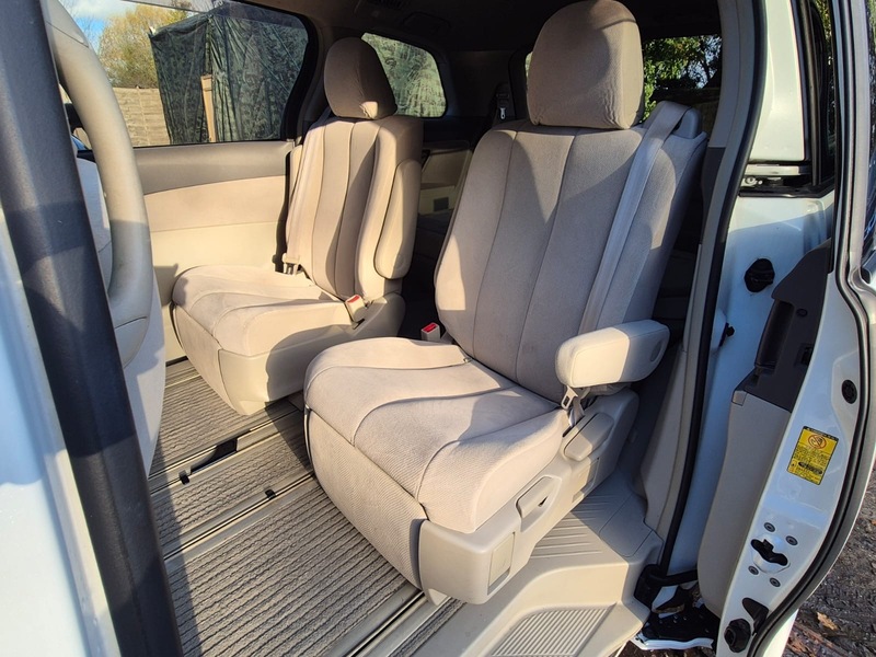 Used Toyota Estima 2011 for sale - 76798931: Photo 19