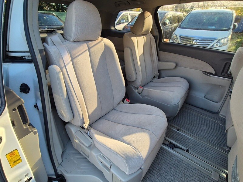 Used Toyota Estima 2011 for sale - 76798931: Photo 20