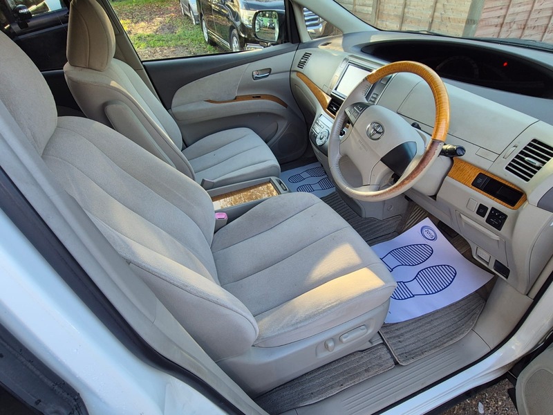 Used Toyota Estima 2011 for sale - 76798931: Photo 7