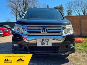 Used Honda Stepwagon  for sale - 74078213: Photo