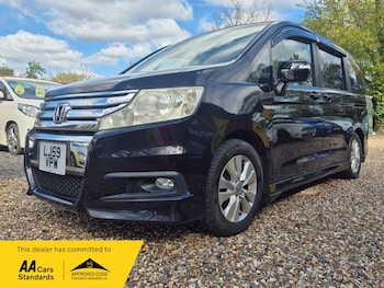 Used Honda Stepwagon 2010 for sale - 78331469: Photo