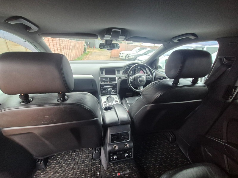 Used Audi Q7 2010 for sale - 76798934: Photo 23