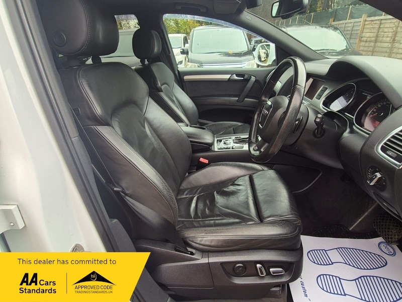Used Audi Q7 2010 for sale - 76798934: Photo 7