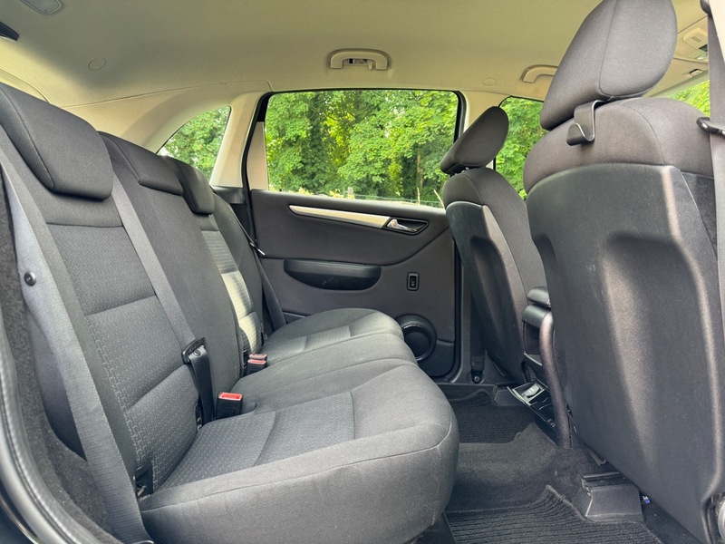 Used Mercedes-Benz B Class 2011 for sale - 77976856: Photo 11