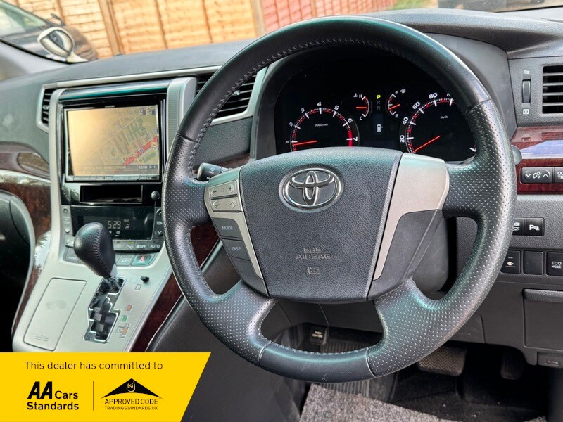 Used Toyota Alphard 2012 for sale - 76057172: Photo 11
