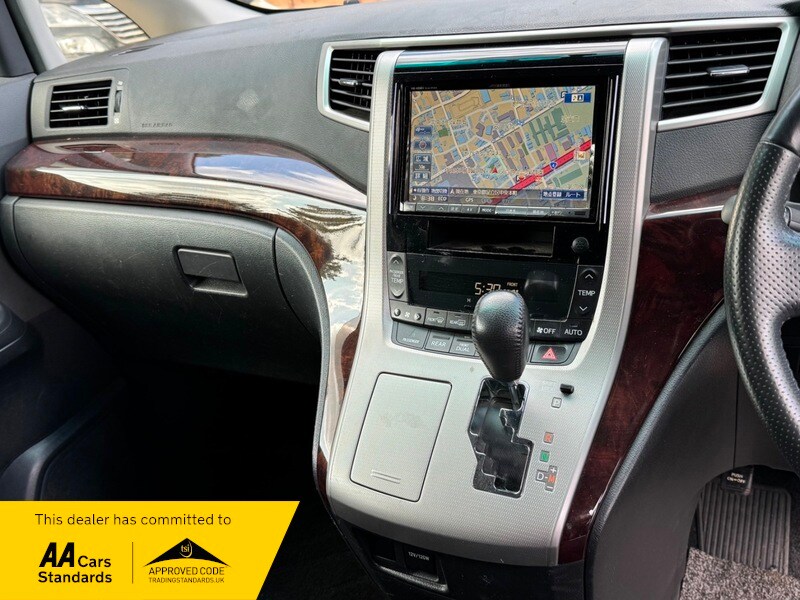 Used Toyota Alphard 2012 for sale - 76057172: Photo 16