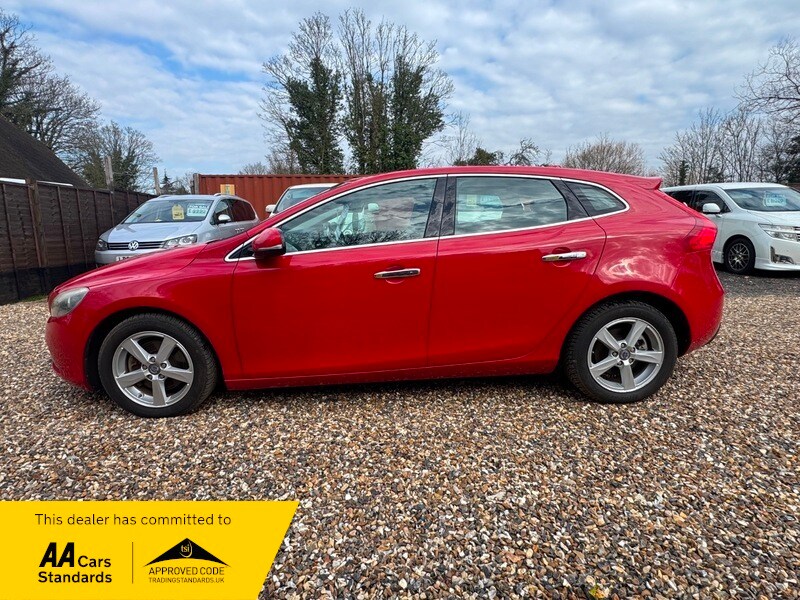 Used Volvo V40 2026 for sale - 77735314: Photo 8