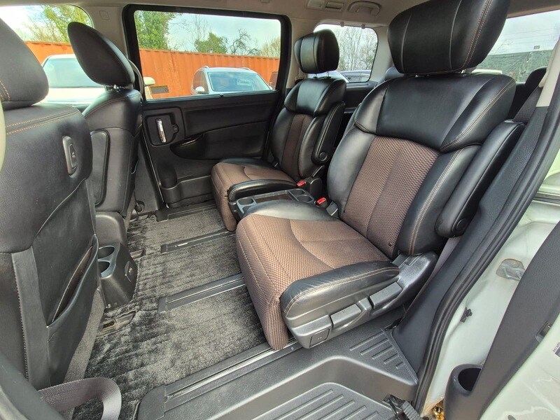 Used Nissan Elgrand 2012 for sale - 77465409: Photo 24