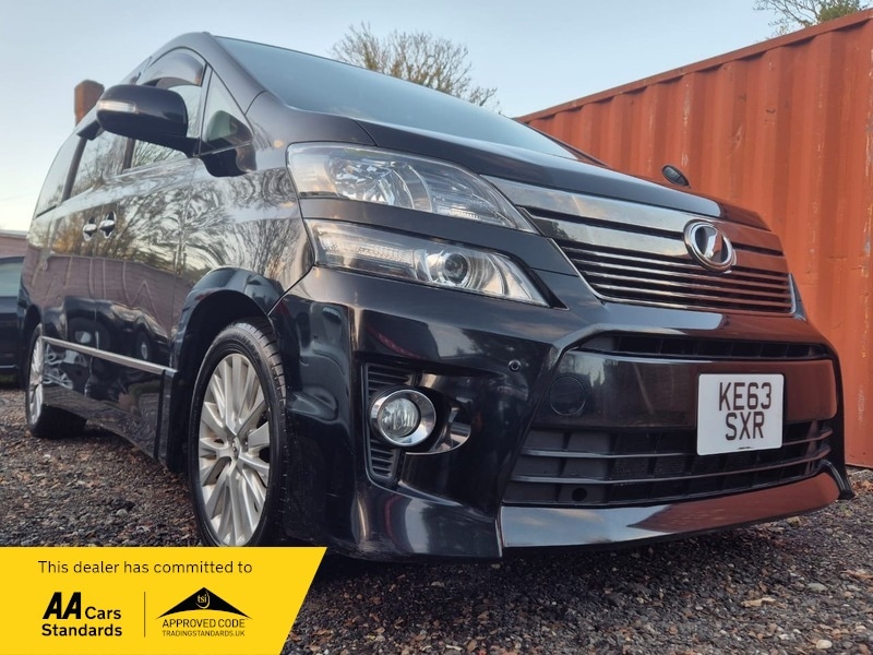 Used Toyota Vellfire 2014 for sale - 76611431: Photo 1