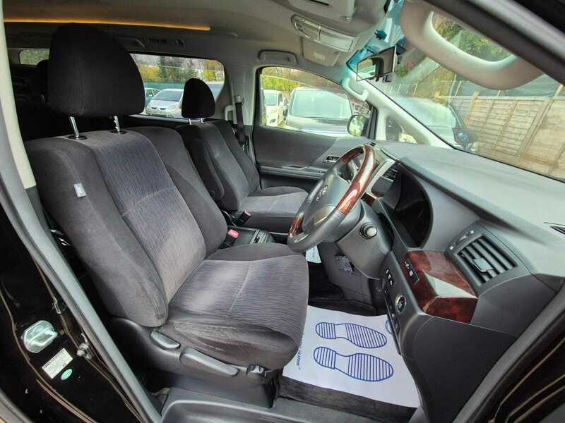 Used Toyota Vellfire 2014 for sale - 76611431: Photo 12