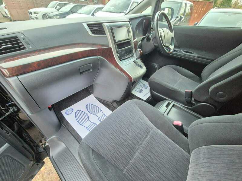 Used Toyota Vellfire 2014 for sale - 76611431: Photo 16