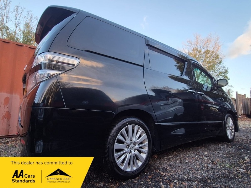 Used Toyota Vellfire 2014 for sale - 76611431: Photo 8