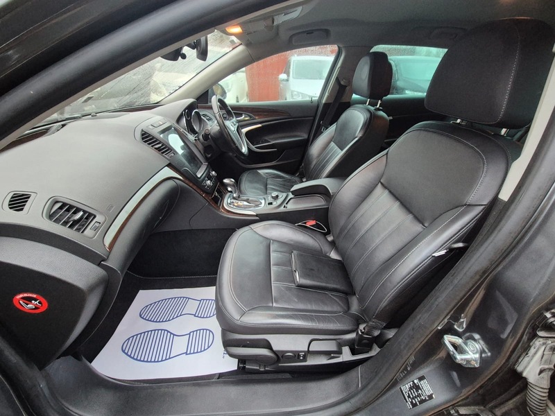 Used Vauxhall Insignia 2010 for sale - 77399955: Photo 28
