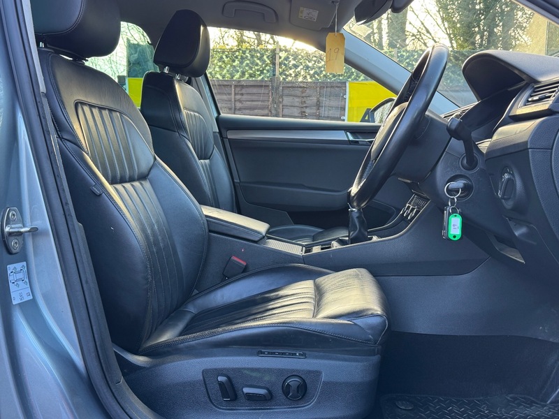 Used Skoda Superb 2017 for sale - 77080665: Photo 20