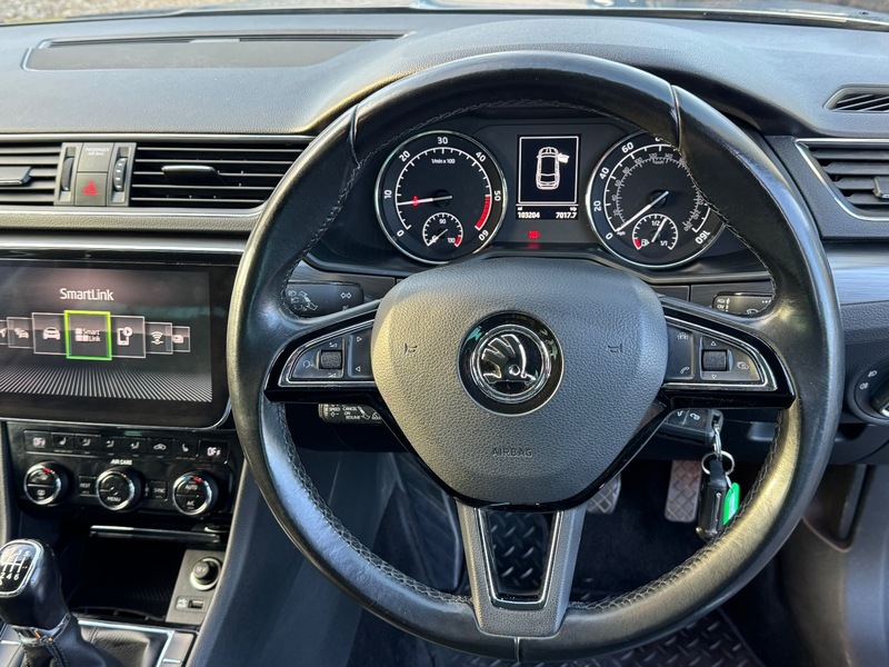 Used Skoda Superb 2017 for sale - 77080665: Photo 21