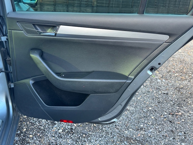 Used Skoda Superb 2017 for sale - 77080665: Photo 42