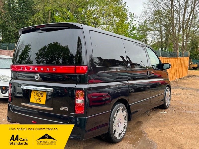 Used Nissan Elgrand 2008 for sale - 76133060: Photo 8