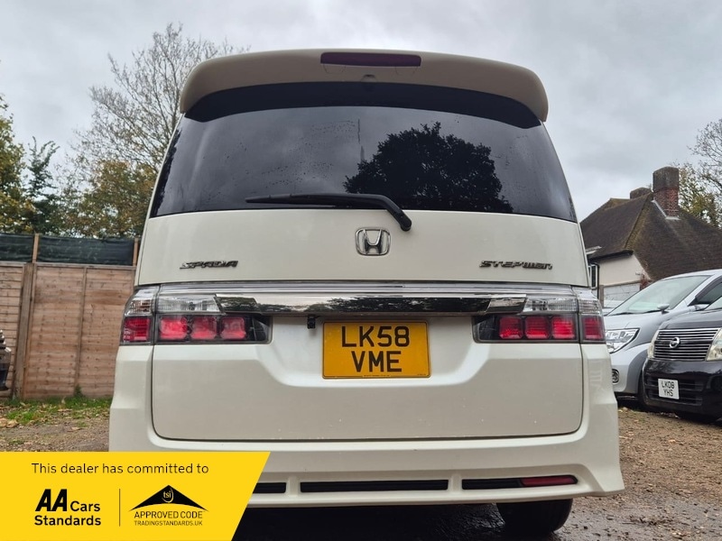Used Honda Stepwagon 2024 for sale - 76368369: Photo 14