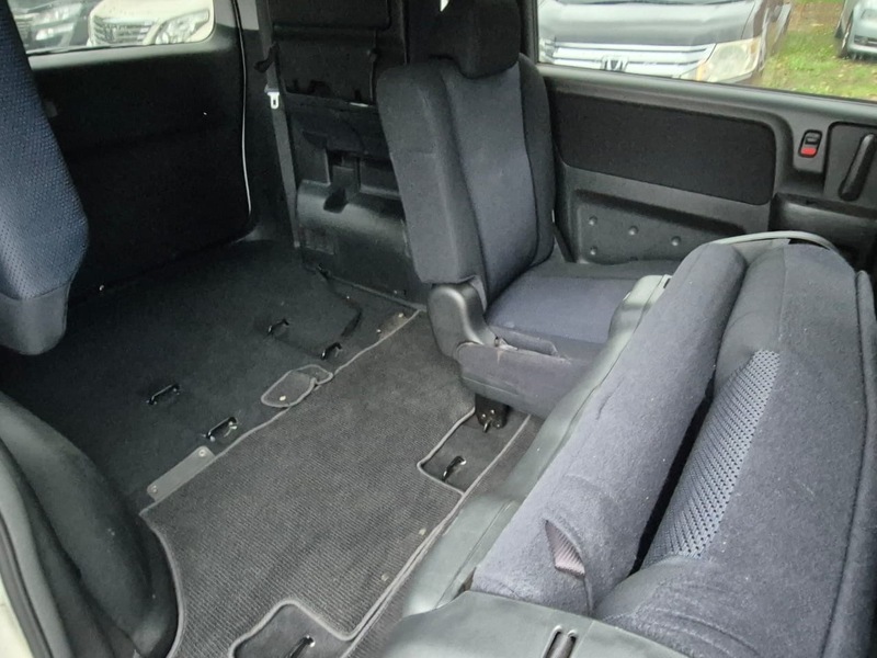 Used Honda Stepwagon 2024 for sale - 76368369: Photo 23