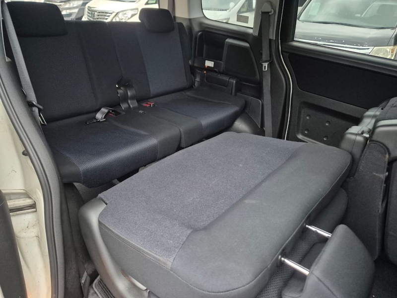 Used Honda Stepwagon 2024 for sale - 76368369: Photo 30
