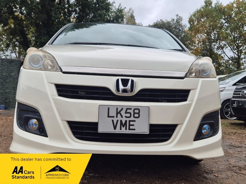 Used Honda Stepwagon 2024 for sale - 76368369: Photo 4