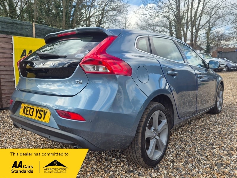 Used Volvo V40 2026 for sale - 77704162: Photo 13