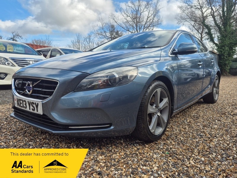 Used Volvo V40 2026 for sale - 77704162: Photo 9