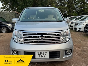 Used Nissan Elgrand undefined for sale - 75999163: Photo