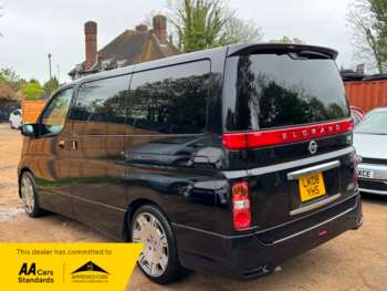 Used Nissan Elgrand  for sale - 74438607: Photo