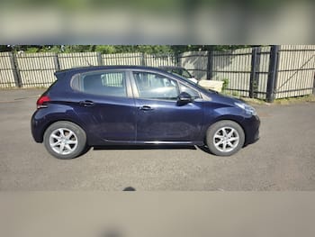 Used Peugeot 208 2018 for sale - 79491606: Photo