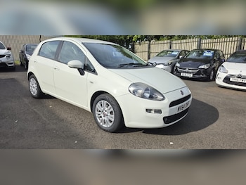 Used Fiat Punto 2014 for sale - 79497379: Photo