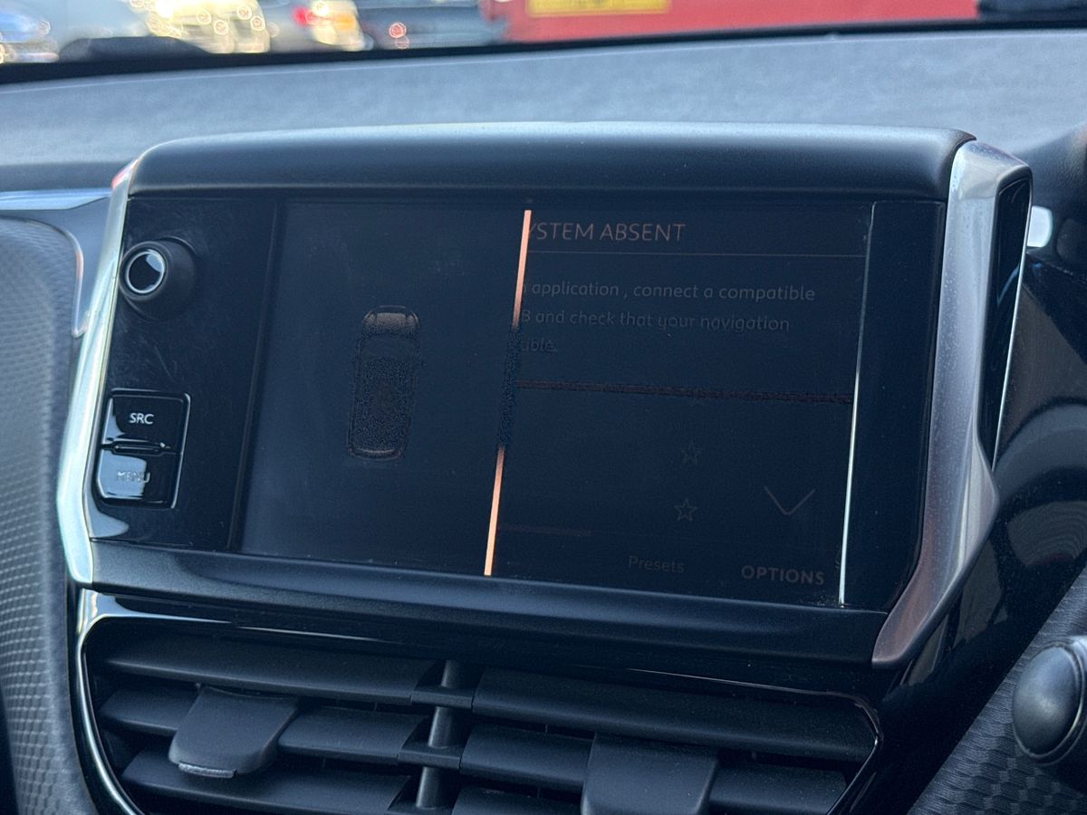 Used Peugeot 2008 2018 for sale - 76892434: Photo 11