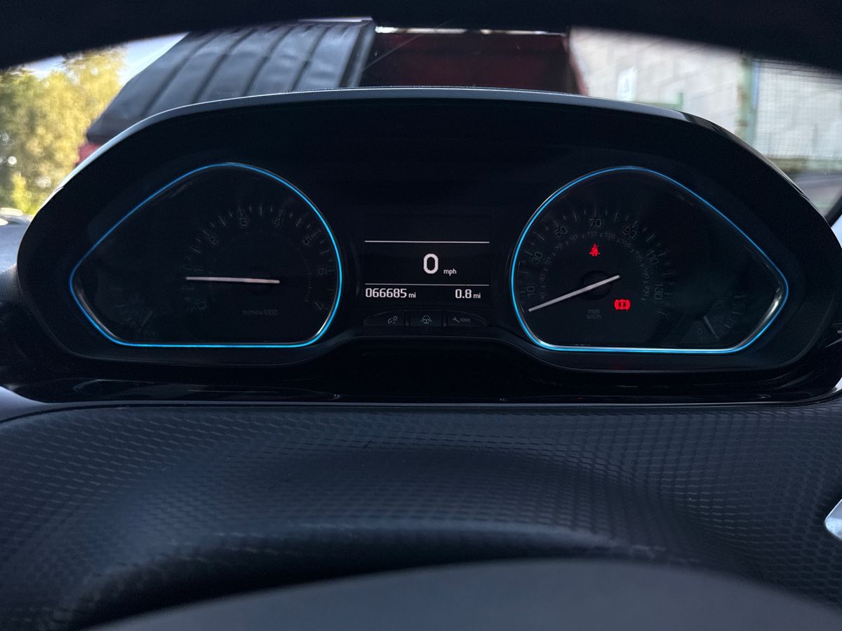 Used Peugeot 2008 2018 for sale - 76892434: Photo 14