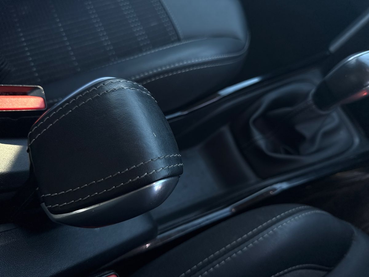 Used Peugeot 2008 2018 for sale - 76892434: Photo 50