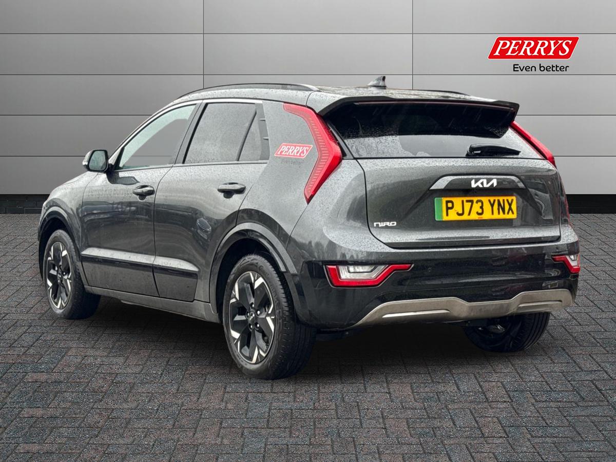 Used Kia Niro 2023 for sale - 77240464: Photo 2