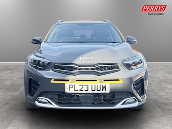 Used Kia Stonic 2023 for sale - 77916479: Photo