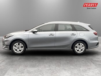 Used Kia Ceed 2025 for sale - 77617271: Photo