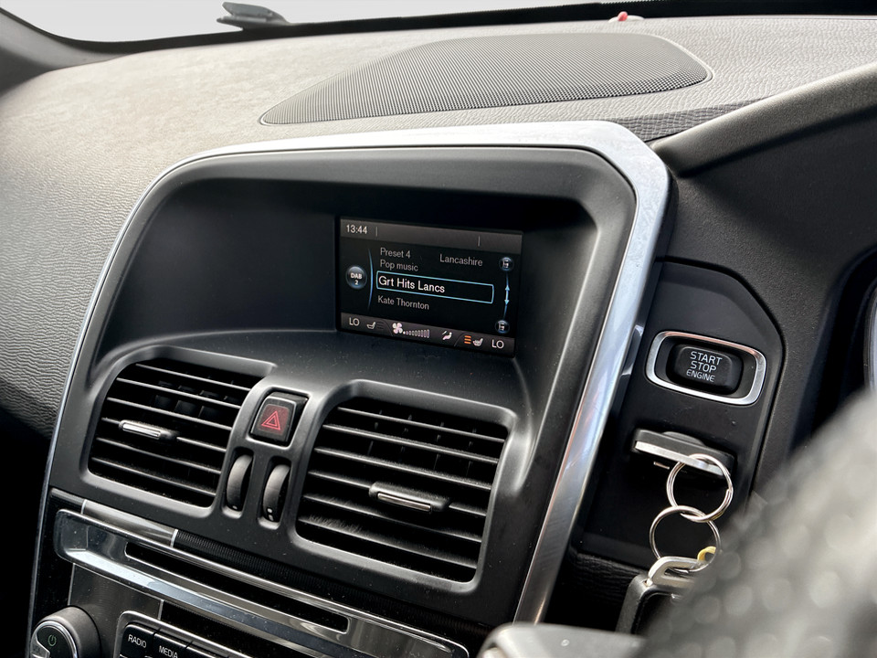 Used Volvo XC60 2014 for sale - 78178016: Photo 21