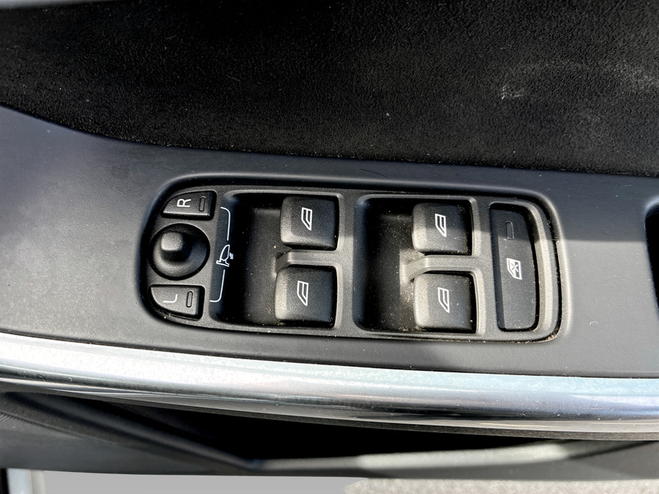 Used Volvo XC60 2014 for sale - 78178016: Photo 26