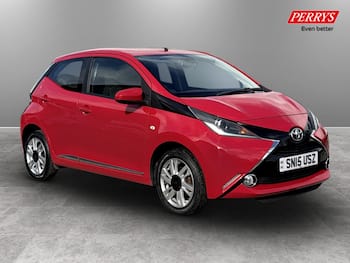Used Toyota AYGO 2015 for sale - 79827343: Photo