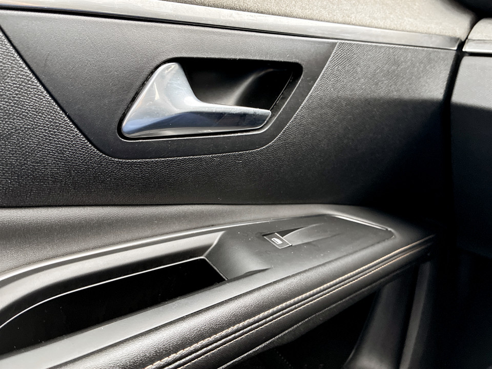 Used Peugeot 5008 2023 for sale - 78043375: Photo 33