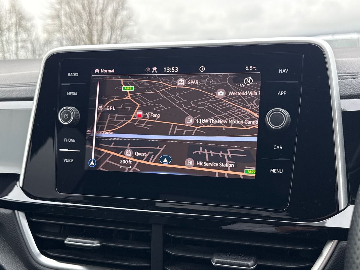 Used Volkswagen T-Roc 2022 for sale - 77340724: Photo 11