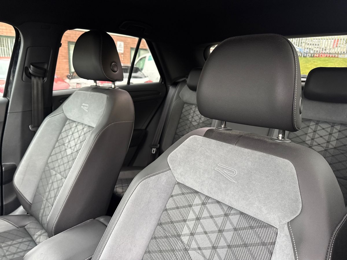 Used Volkswagen T-Roc 2022 for sale - 77340724: Photo 45