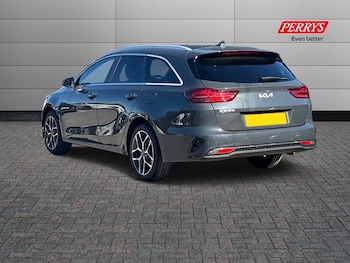 Used Kia Ceed 2025 for sale - 75983626: Photo 2