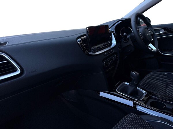 Used Kia Ceed 2025 for sale - 75983626: Photo 7