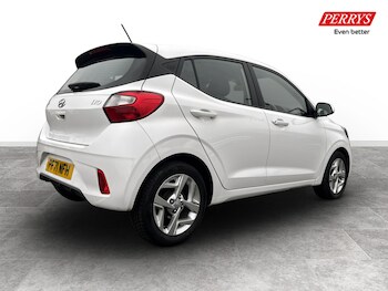 Used Hyundai i10 2022 for sale - 77417782: Photo