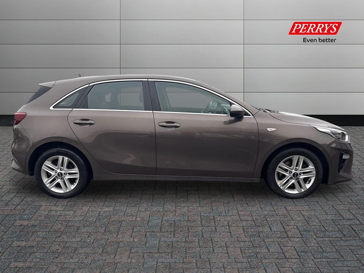 Used Kia Ceed 2022 for sale - 76980160: Photo 3