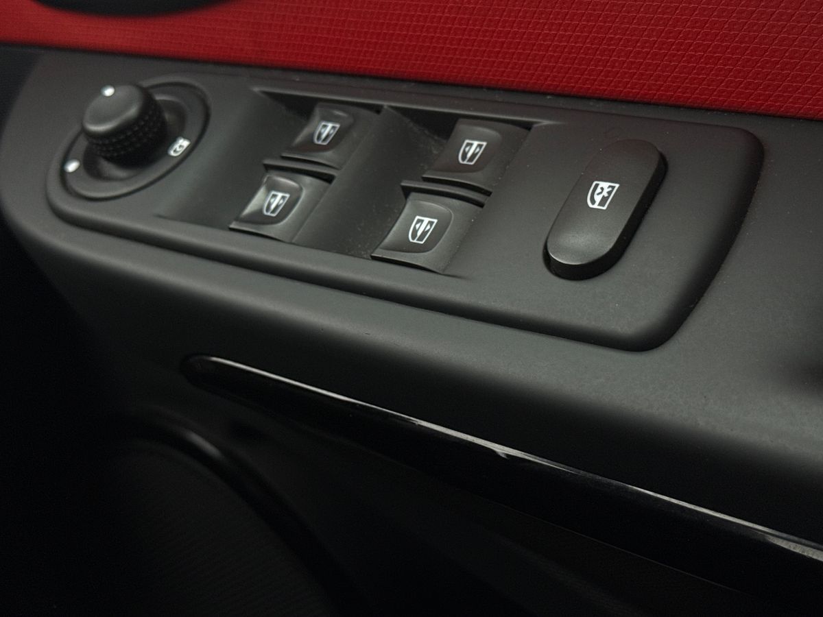 Used Renault Clio 2015 for sale - 76588844: Photo 18